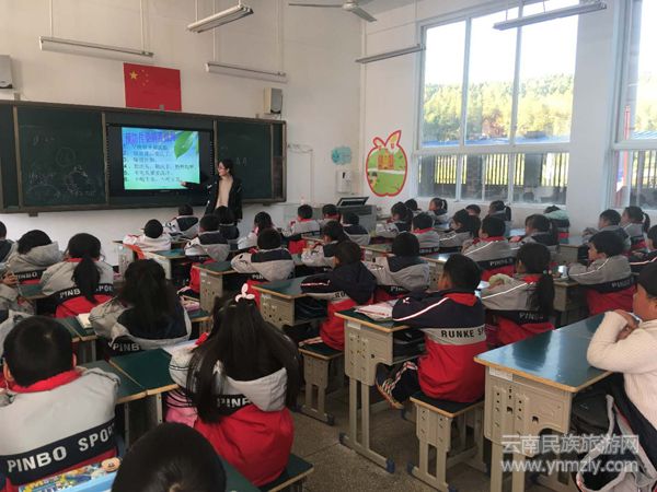 【黨的十九大精神進(jìn)軍營】致敬軍屬！一段情、一封信詮釋熾熱擁軍情懷
